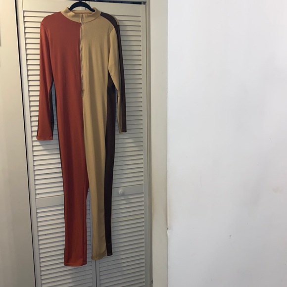 🔥Ribbed long sleeve jumpsuit.🔥🔥🔥🔥 - Picture 6 of 9